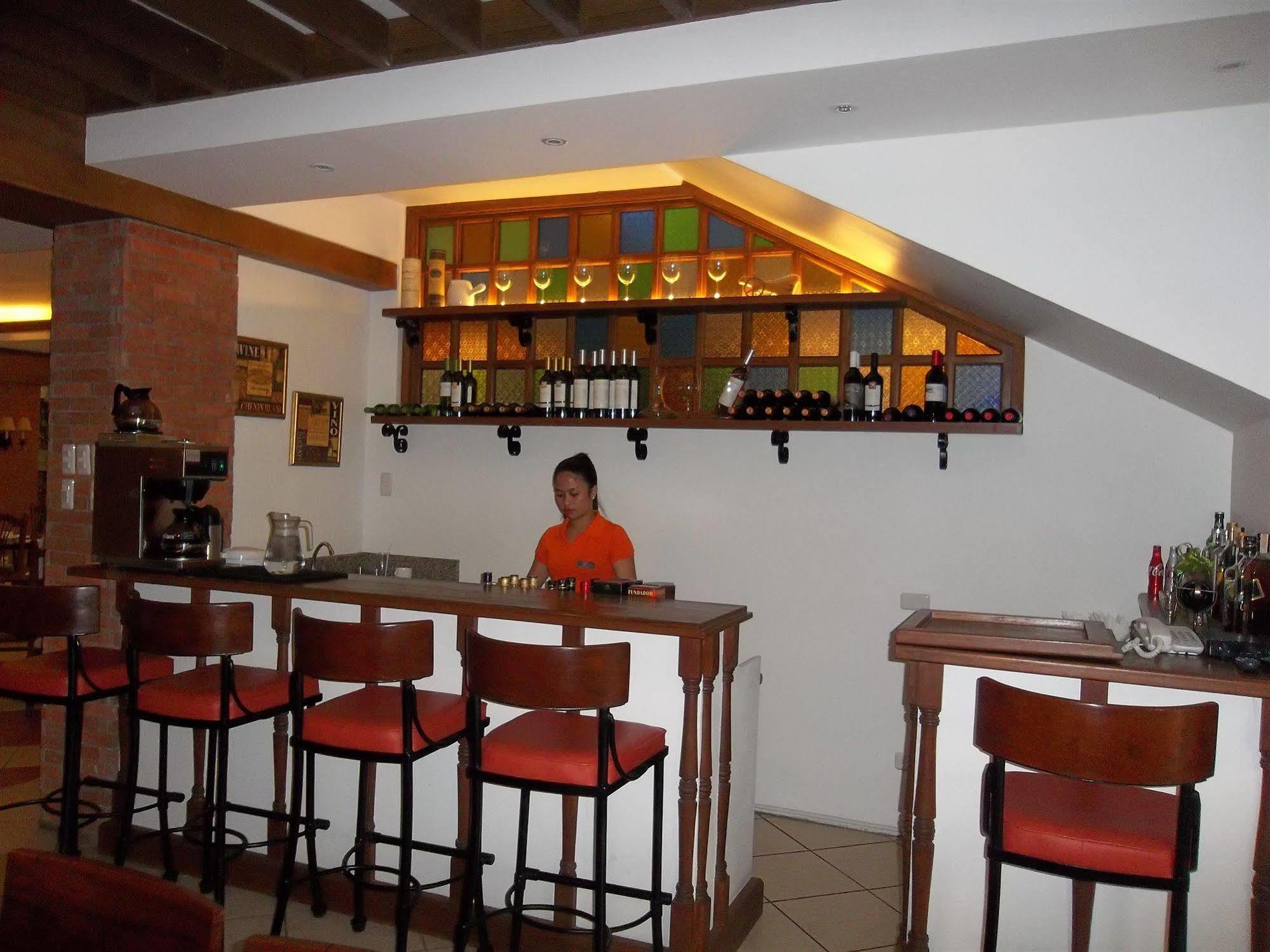 Hotel Emilia Davao Zewnętrze zdjęcie